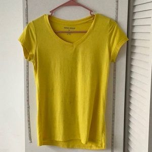 Yellow Tshirt Emme Jordan Medium